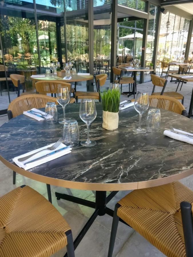 Hotel Aquabella & 4*